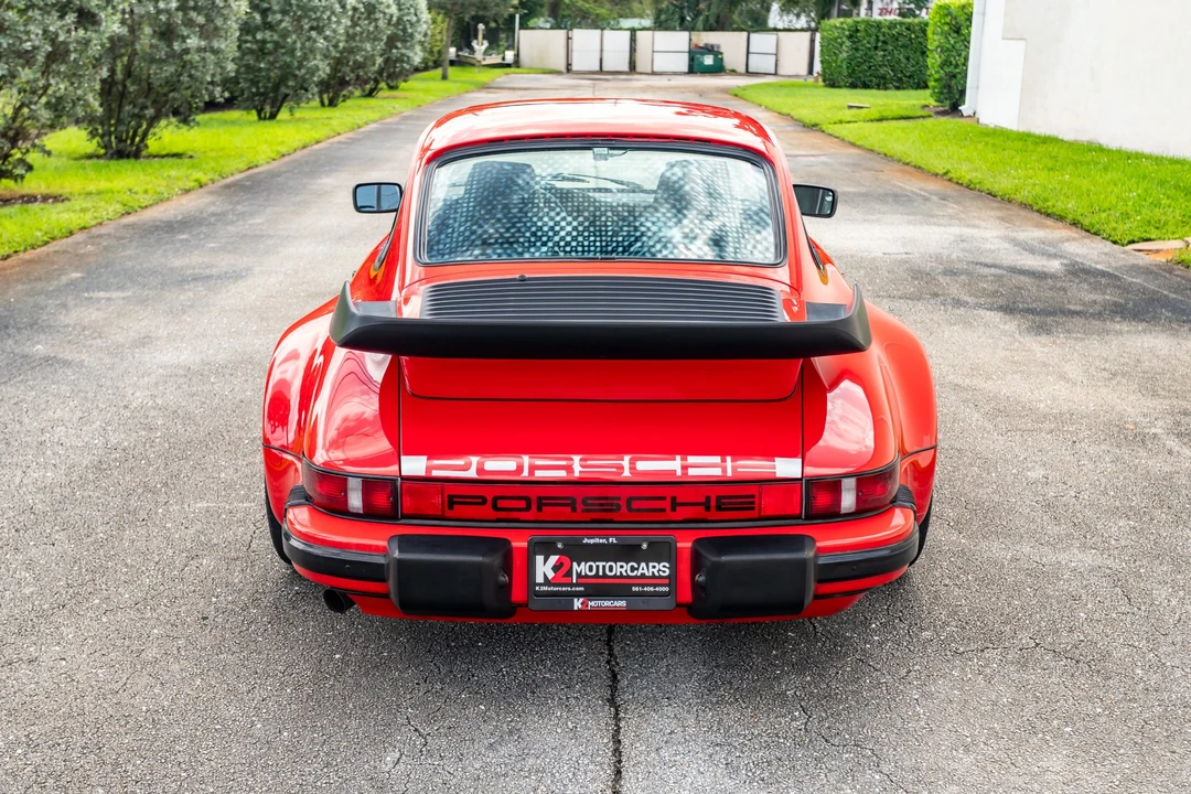 1985 Porsche 911 Carrera 3.2 - Image 16 of 31