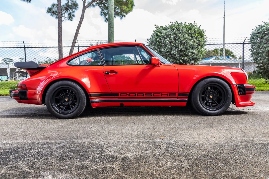 1985 Porsche 911 Carrera 3.2 - Image 23 of 31