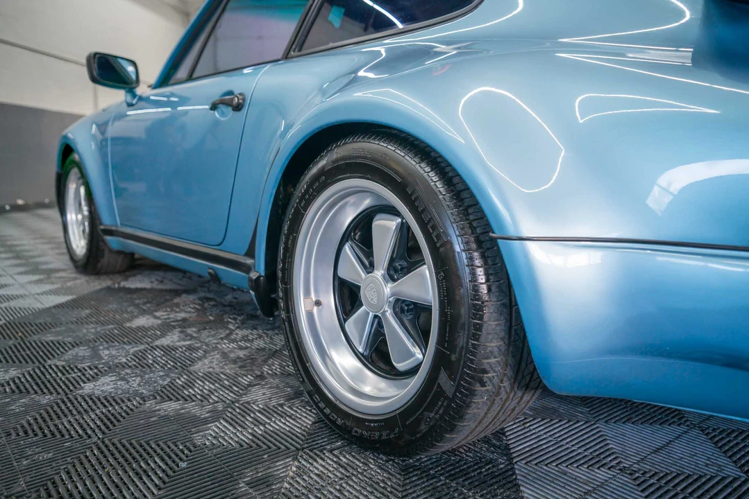 1985 Porsche 911 Carrera 3.2 - Image 18 of 31