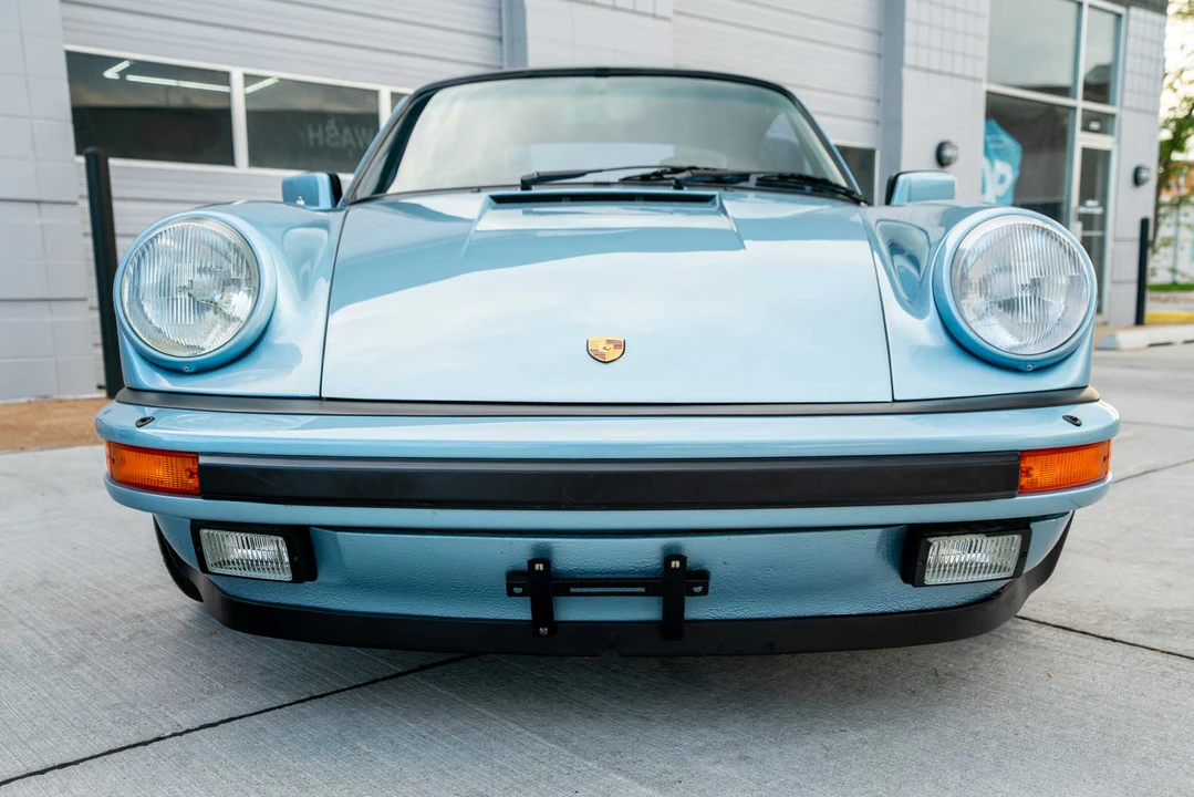 1985 Porsche 911 Carrera 3.2 - Image 10 of 31