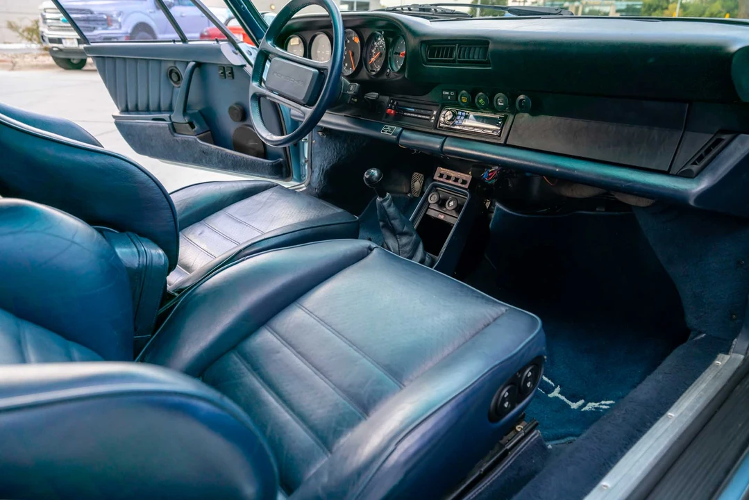 1985 Porsche 911 Carrera 3.2 - Image 29 of 31