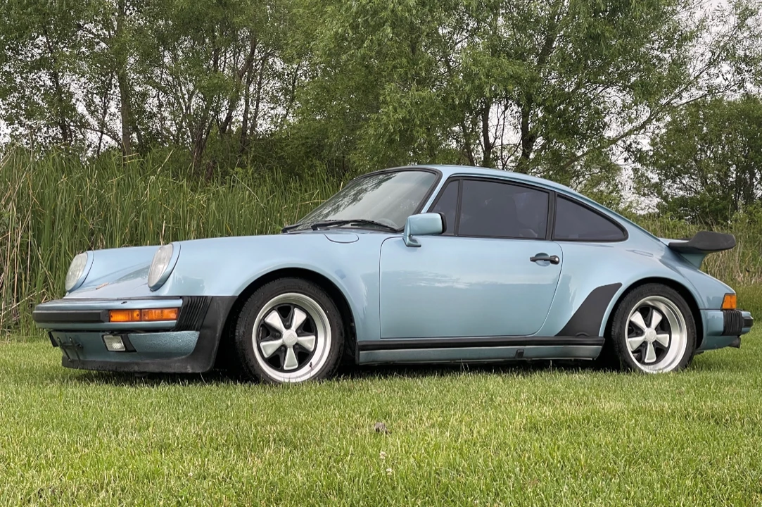 1985 Porsche 911 Carrera 3.2 - Image 2 of 31