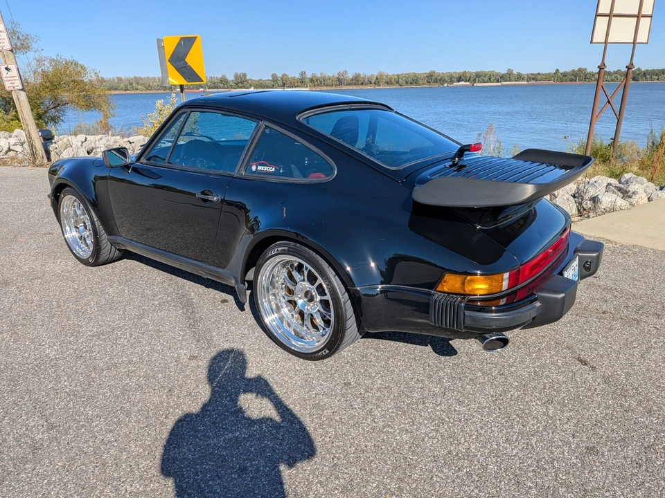 1985 Porsche 911 Carrera 3.2 - Image 4 of 31
