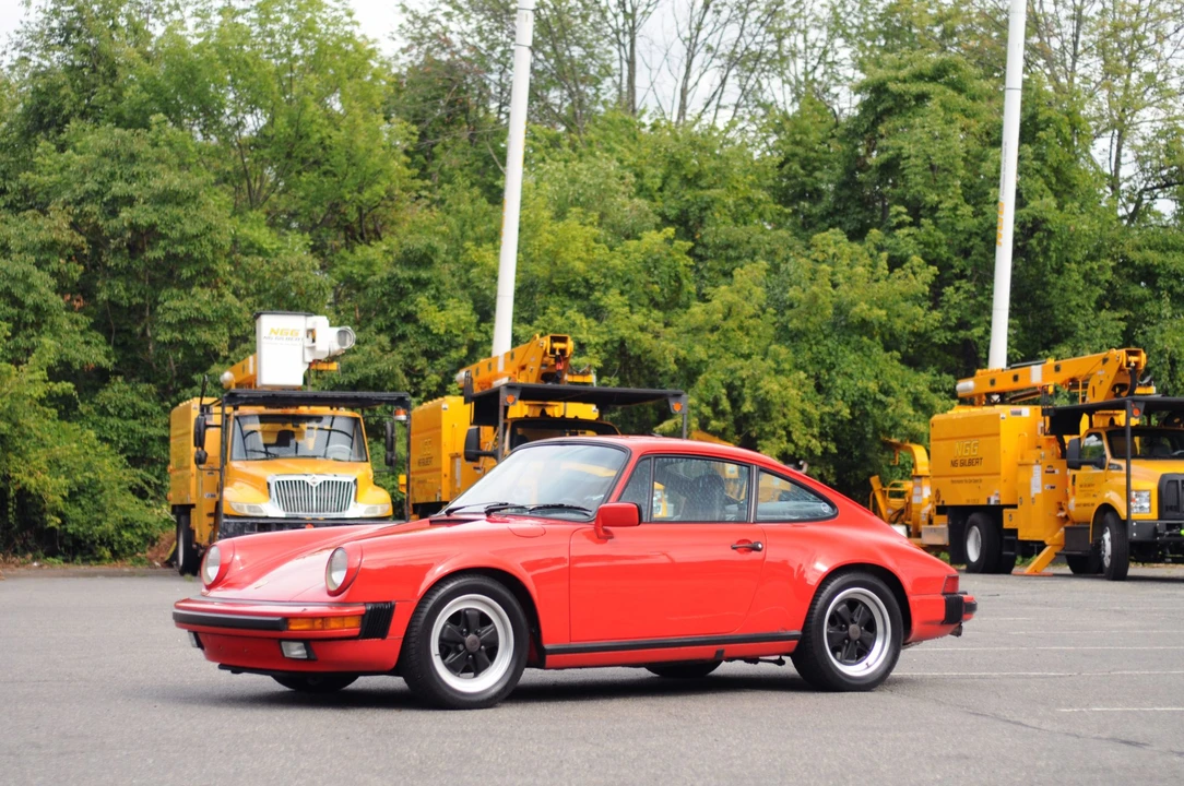 1985 Porsche 911 Carrera 3.2 - Image 6 of 31