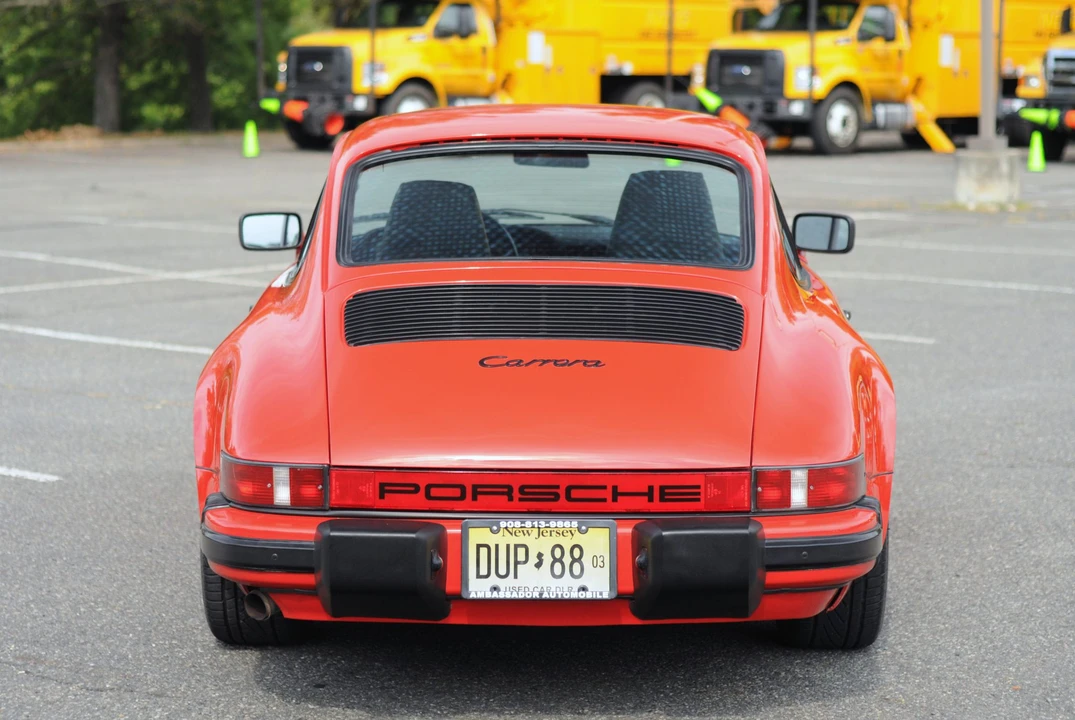 1985 Porsche 911 Carrera 3.2 - Image 13 of 31