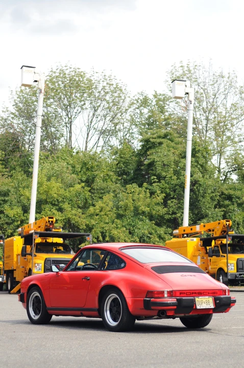 1985 Porsche 911 Carrera 3.2 - Image 4 of 31