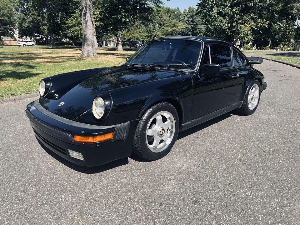 1985 Porsche 911 Carrera 3.2 - Image 5 of 31
