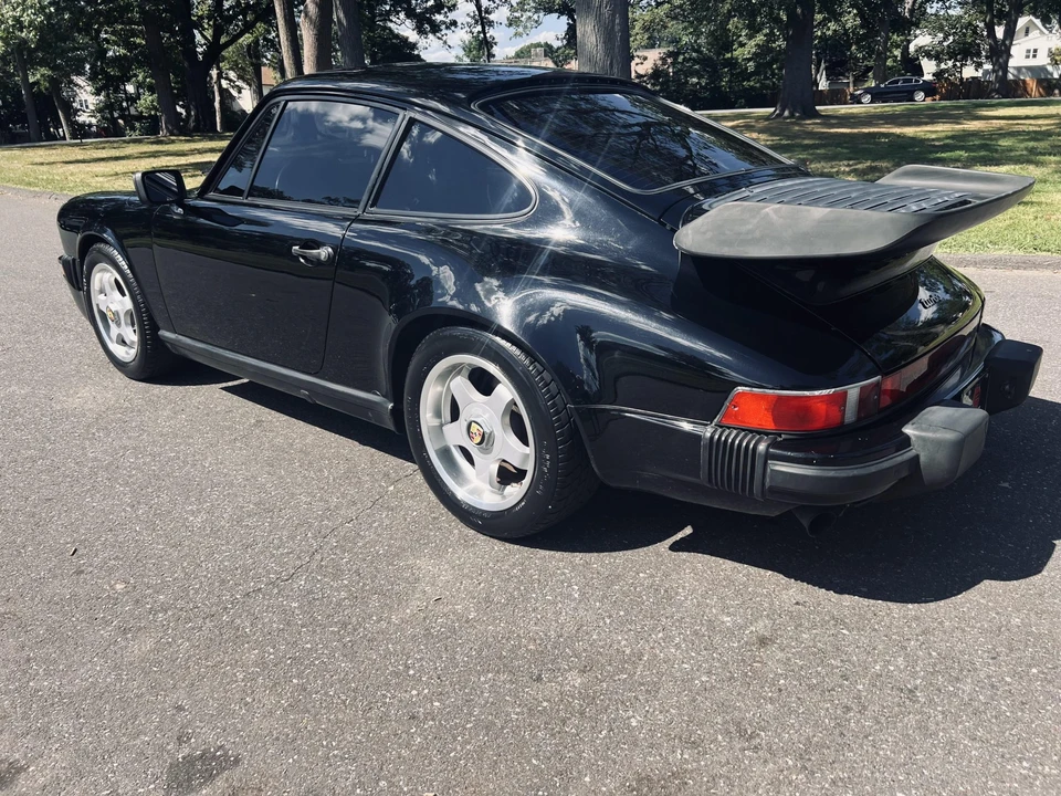 1985 Porsche 911 Carrera 3.2 - Image 24 of 31