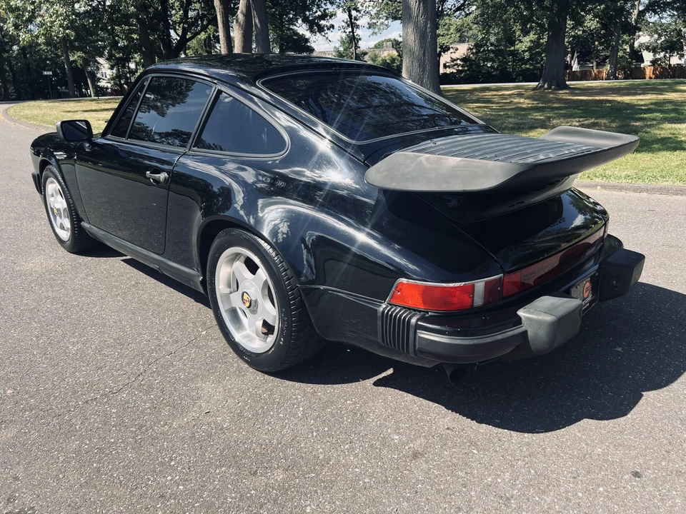1985 Porsche 911 Carrera 3.2 - Image 25 of 31