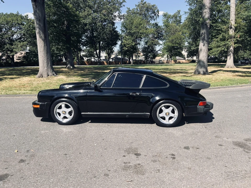 1985 Porsche 911 Carrera 3.2 - Image 17 of 31