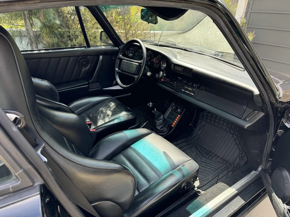 1985 Porsche 911 Carrera 3.2 - Image 30 of 31