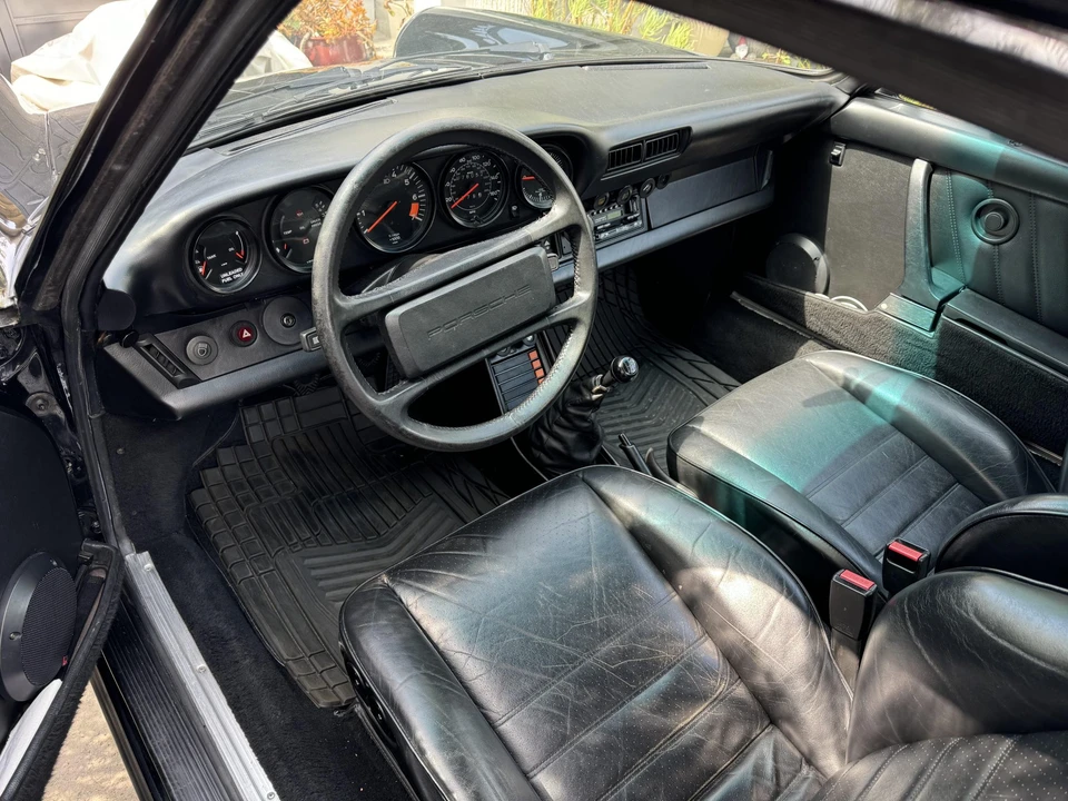 1985 Porsche 911 Carrera 3.2 - Image 29 of 31