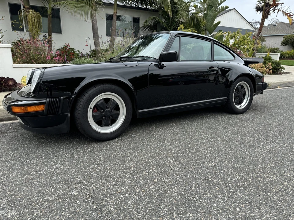 1985 Porsche 911 Carrera 3.2 - Image 9 of 31