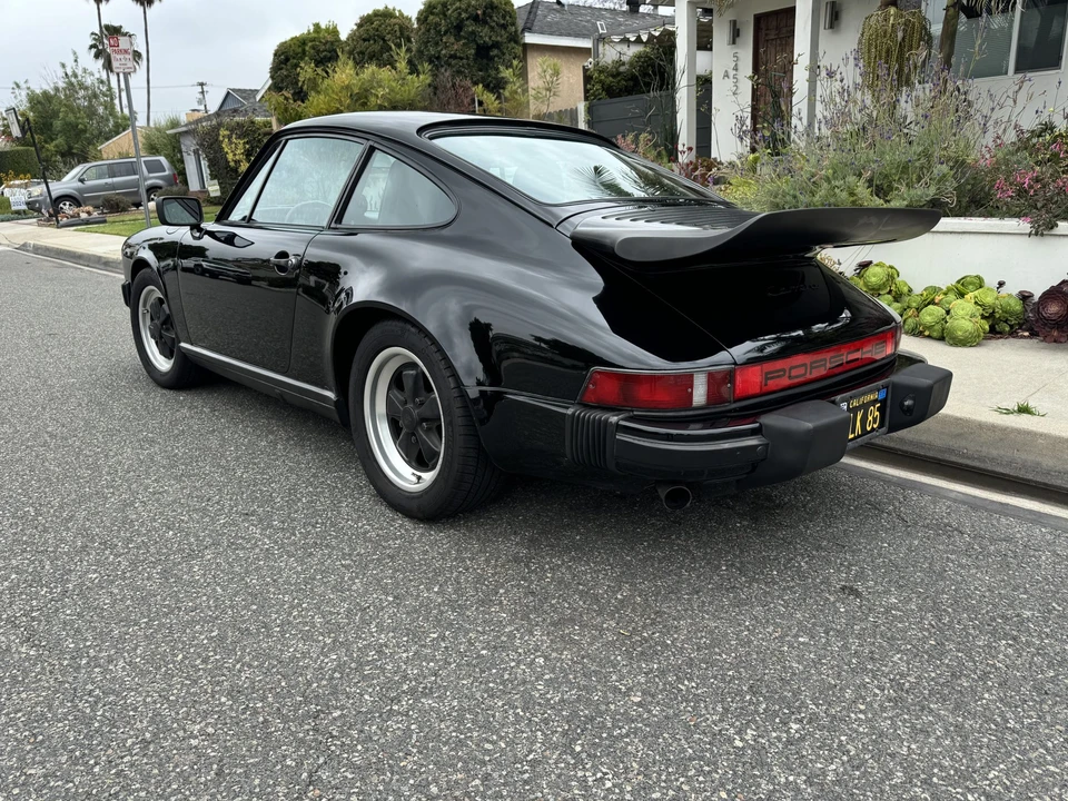 1985 Porsche 911 Carrera 3.2 - Image 8 of 31