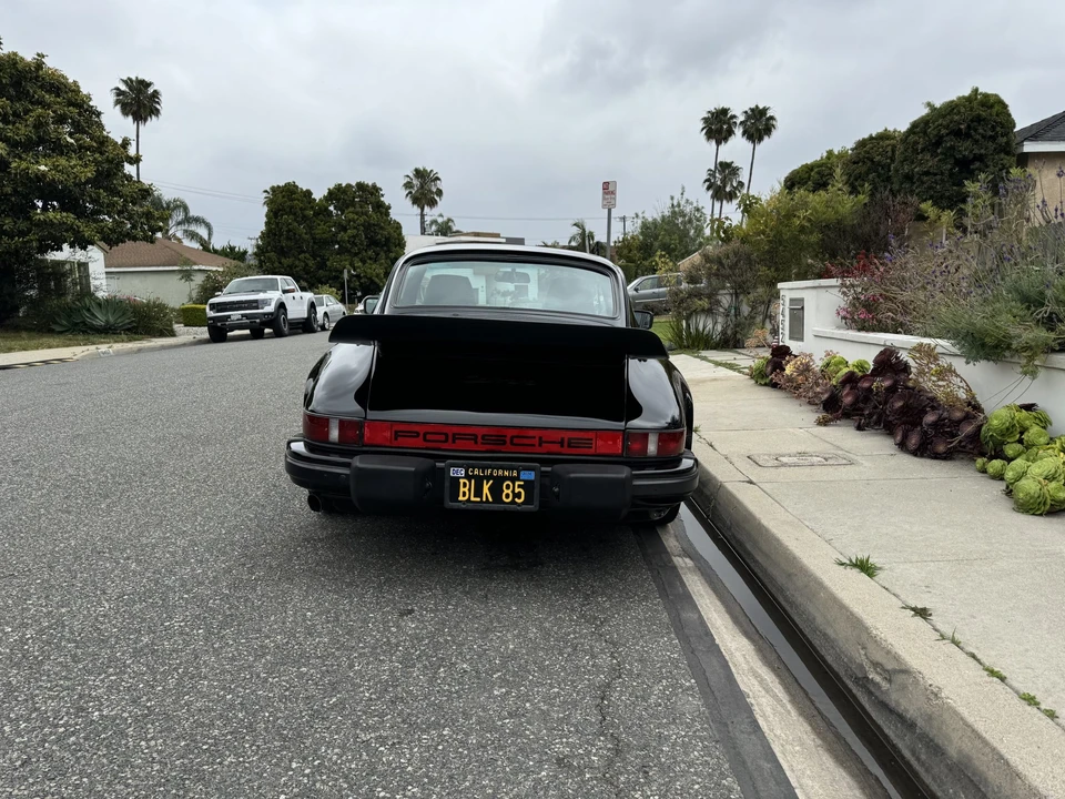 1985 Porsche 911 Carrera 3.2 - Image 6 of 31