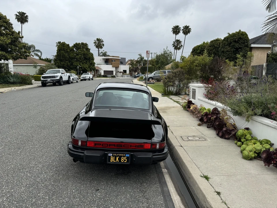1985 Porsche 911 Carrera 3.2 - Image 7 of 31