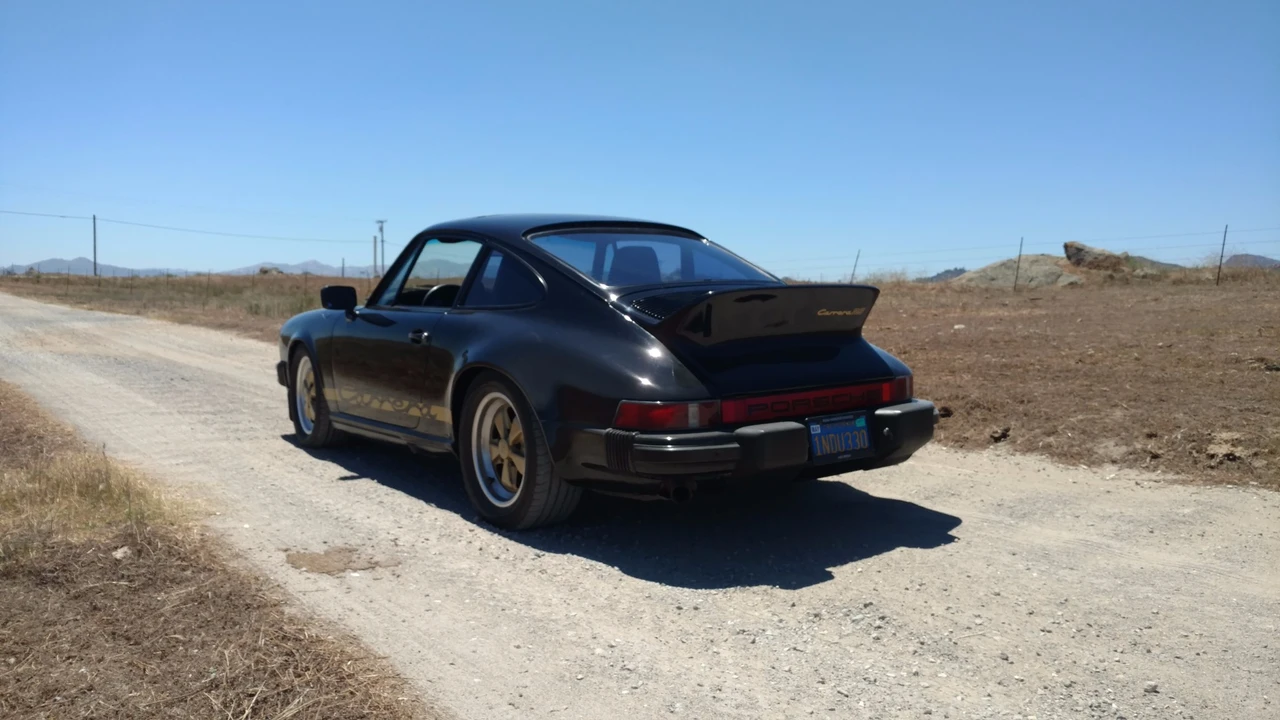 1985 Porsche 911 Carrera 3.2 - Image 9 of 31