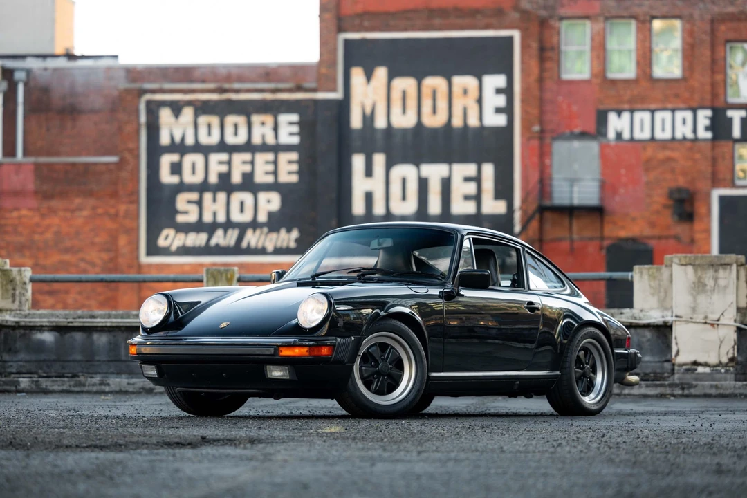 1985 Porsche 911 Carrera 3.2 - Image 28 of 31