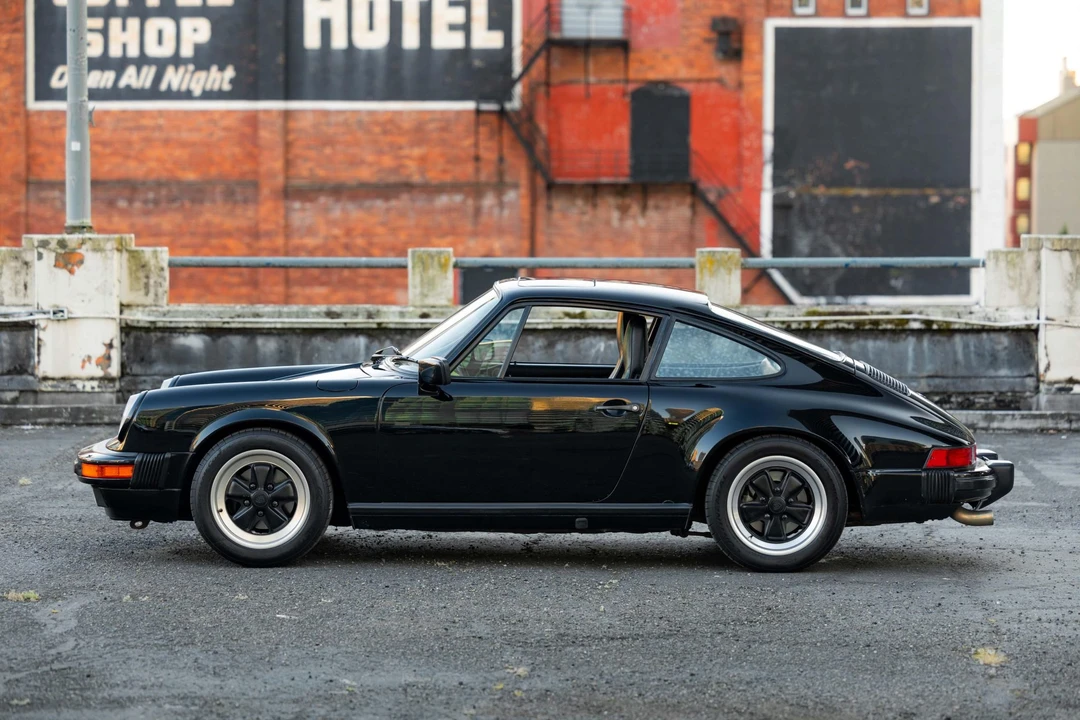 1985 Porsche 911 Carrera 3.2 - Image 24 of 31