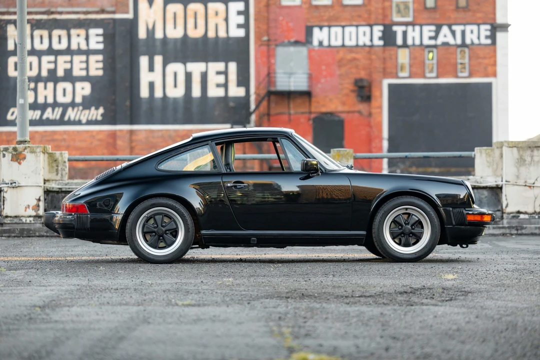 1985 Porsche 911 Carrera 3.2 - Image 12 of 31