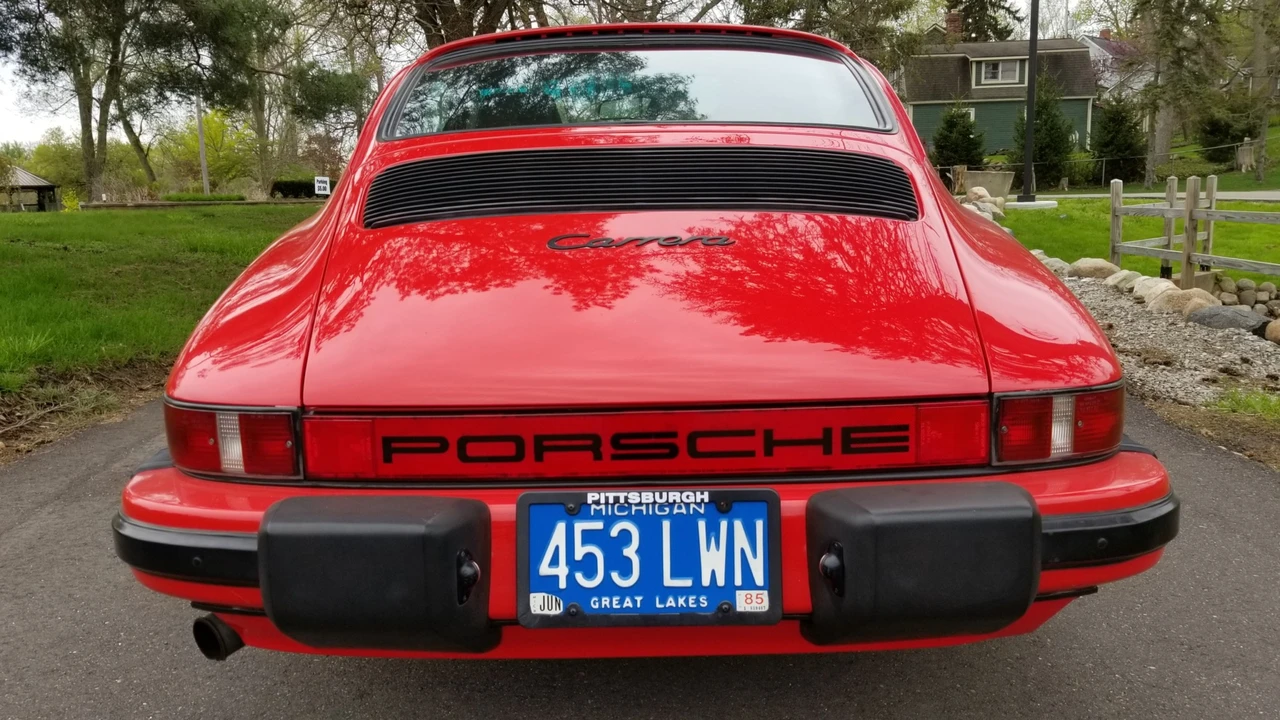 1985 Porsche 911 Carrera 3.2 - Image 6 of 31