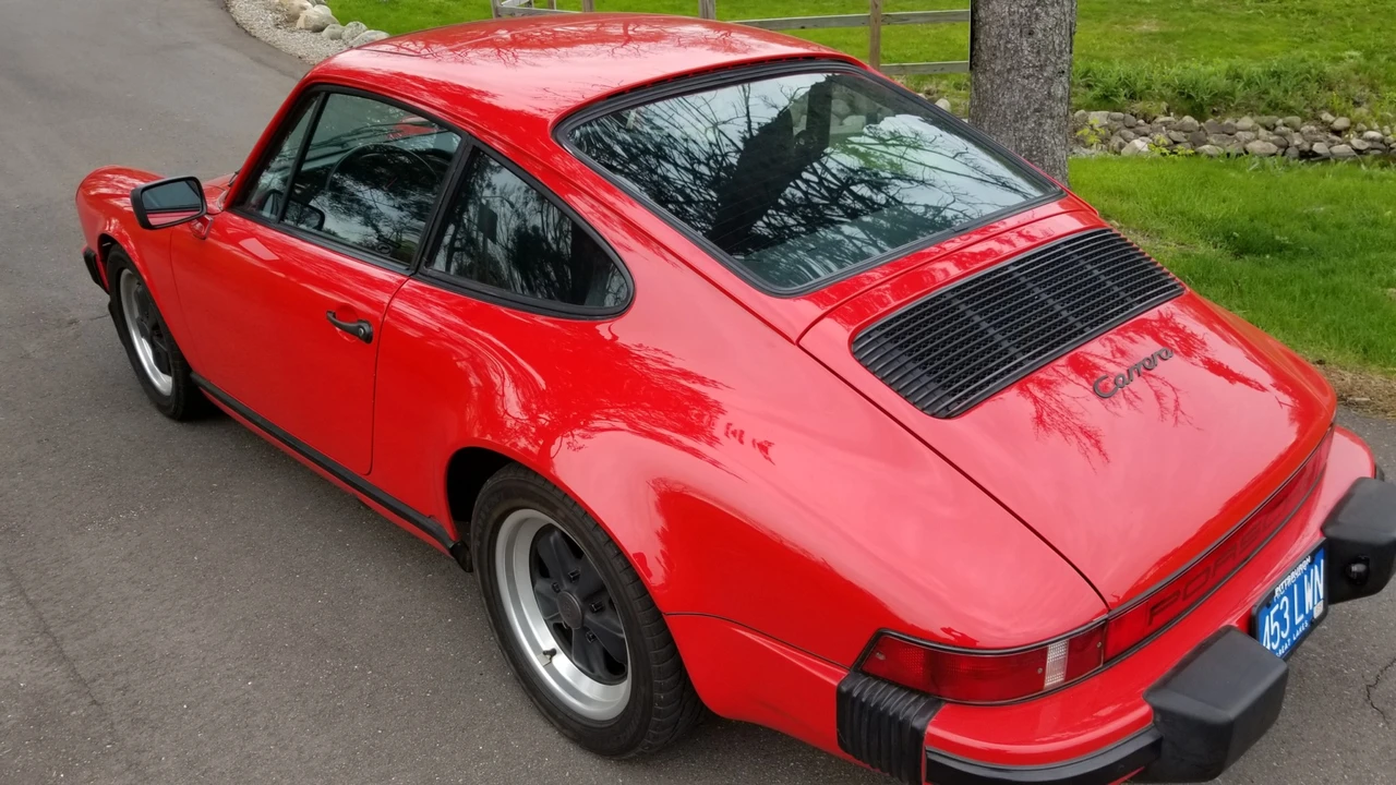 1985 Porsche 911 Carrera 3.2 - Image 5 of 31