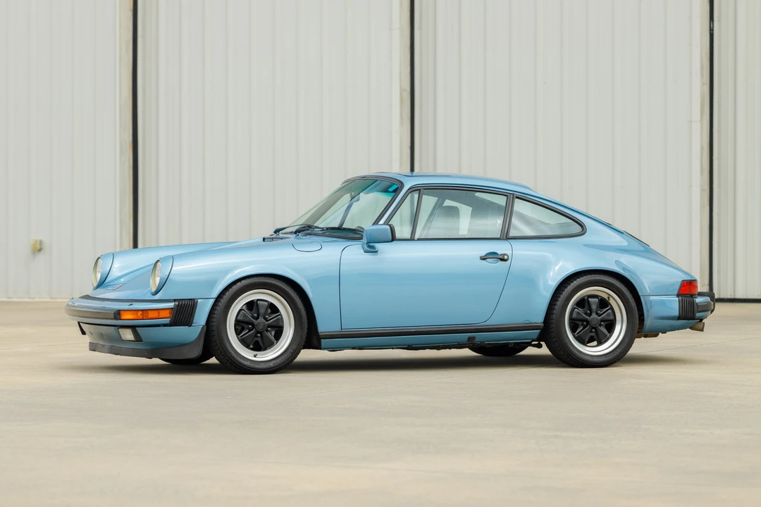 1985 Porsche 911 Carrera 3.2 - Image 2 of 31