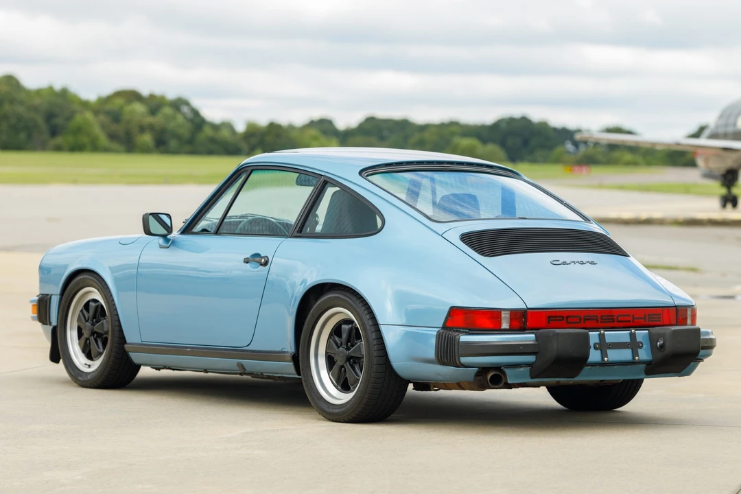 1985 Porsche 911 Carrera 3.2 - Image 16 of 31