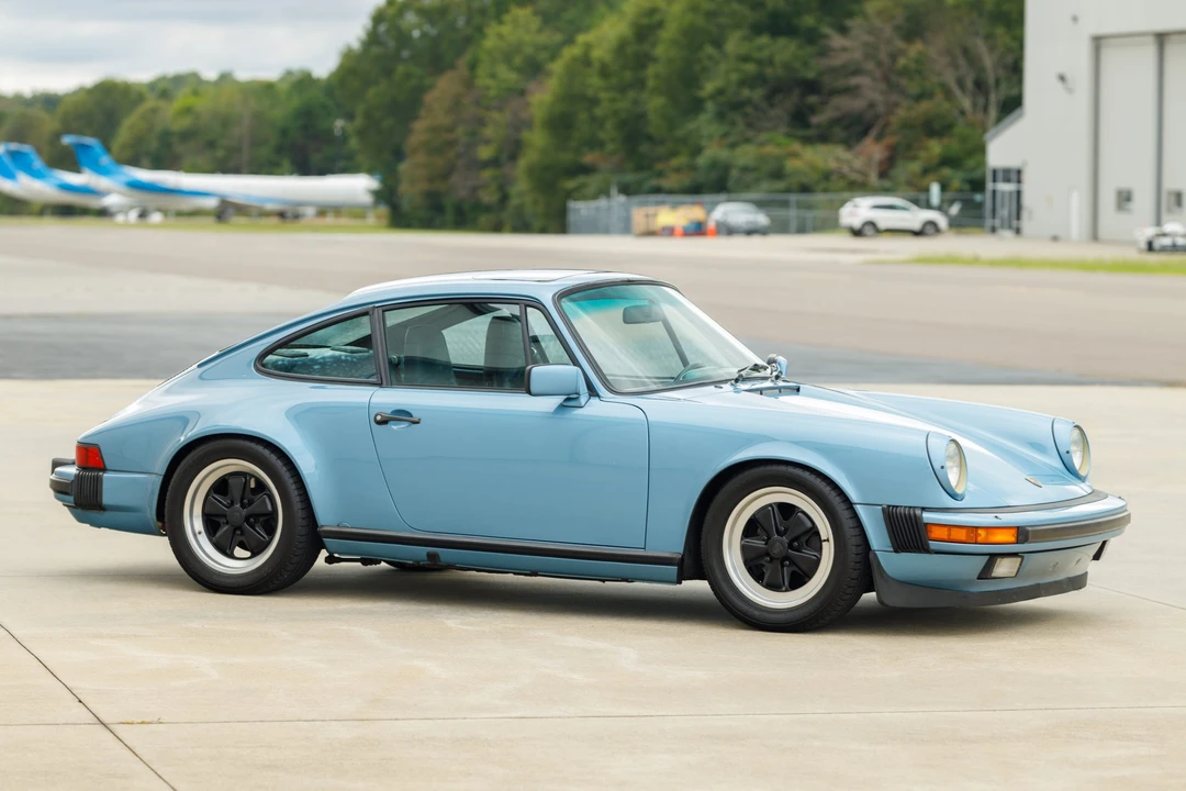 1985 Porsche 911 Carrera 3.2 - Image 10 of 31
