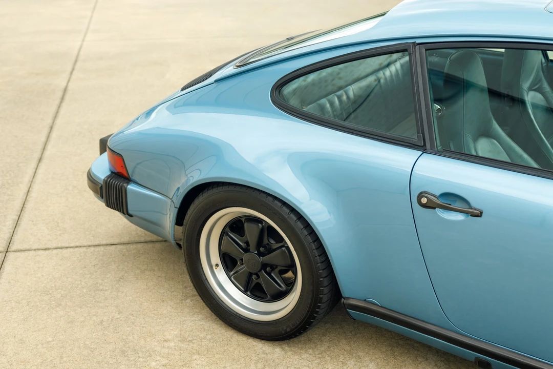 1985 Porsche 911 Carrera 3.2 - Image 28 of 31