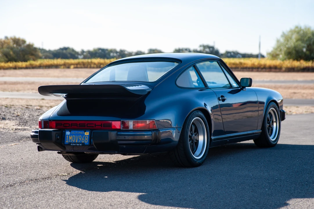 1985 Porsche 911 Carrera 3.2 - Image 11 of 31
