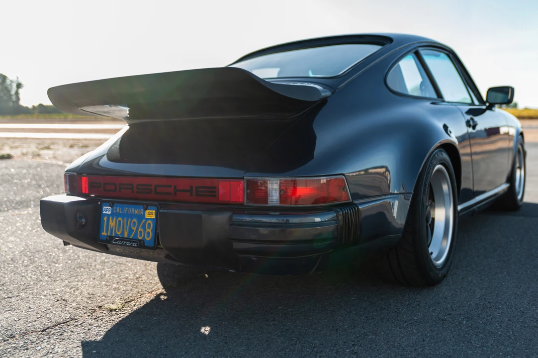 1985 Porsche 911 Carrera 3.2 - Image 28 of 31