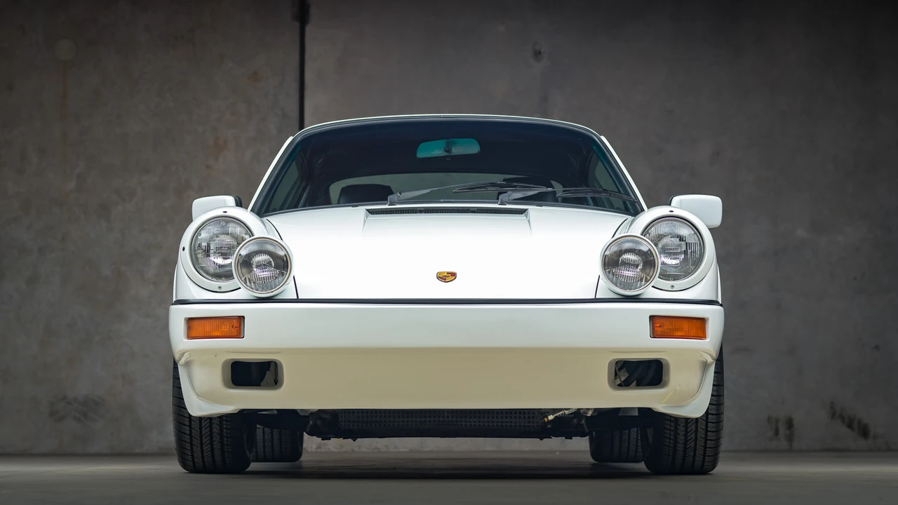 1985 Porsche 911 Carrera 3.2 - Image 12 of 31