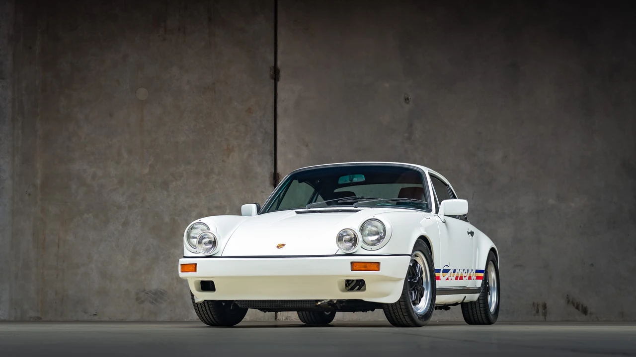 1985 Porsche 911 Carrera 3.2 - Image 3 of 31