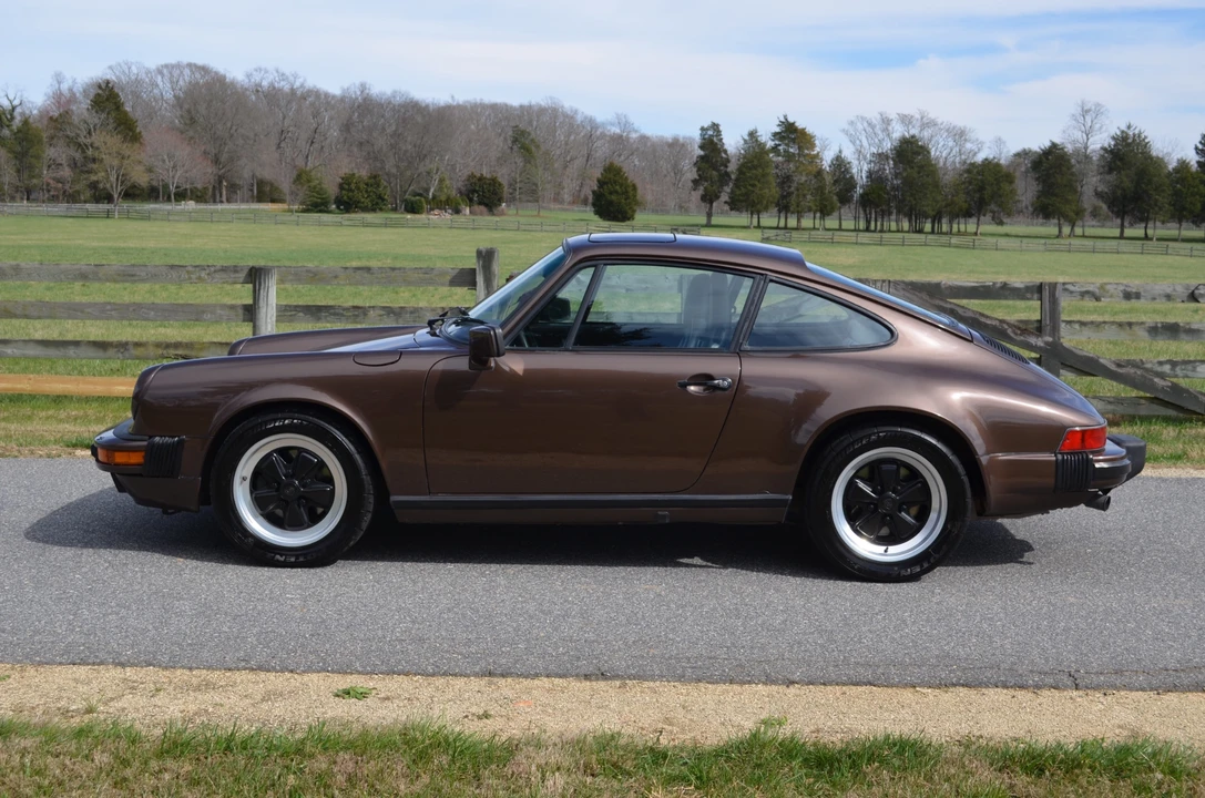 1985 Porsche 911 Carrera 3.2 - Image 4 of 31