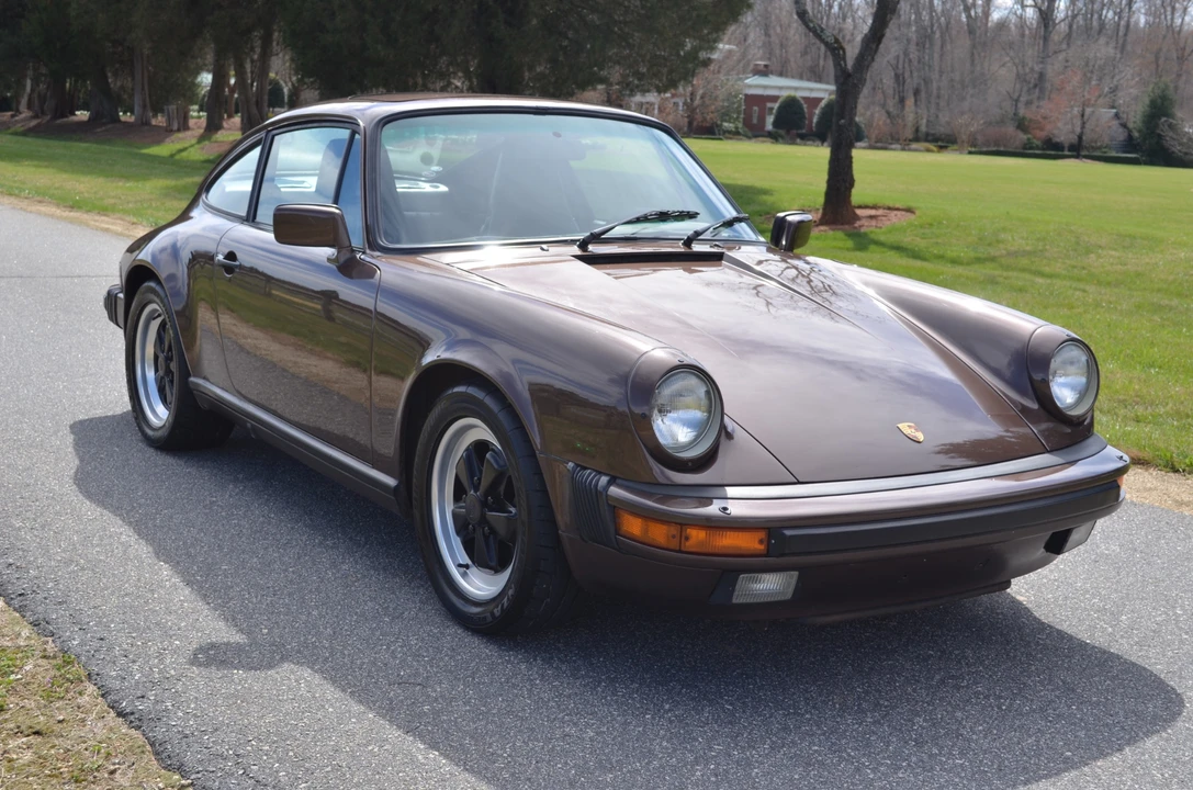 1985 Porsche 911 Carrera 3.2 - Image 11 of 31