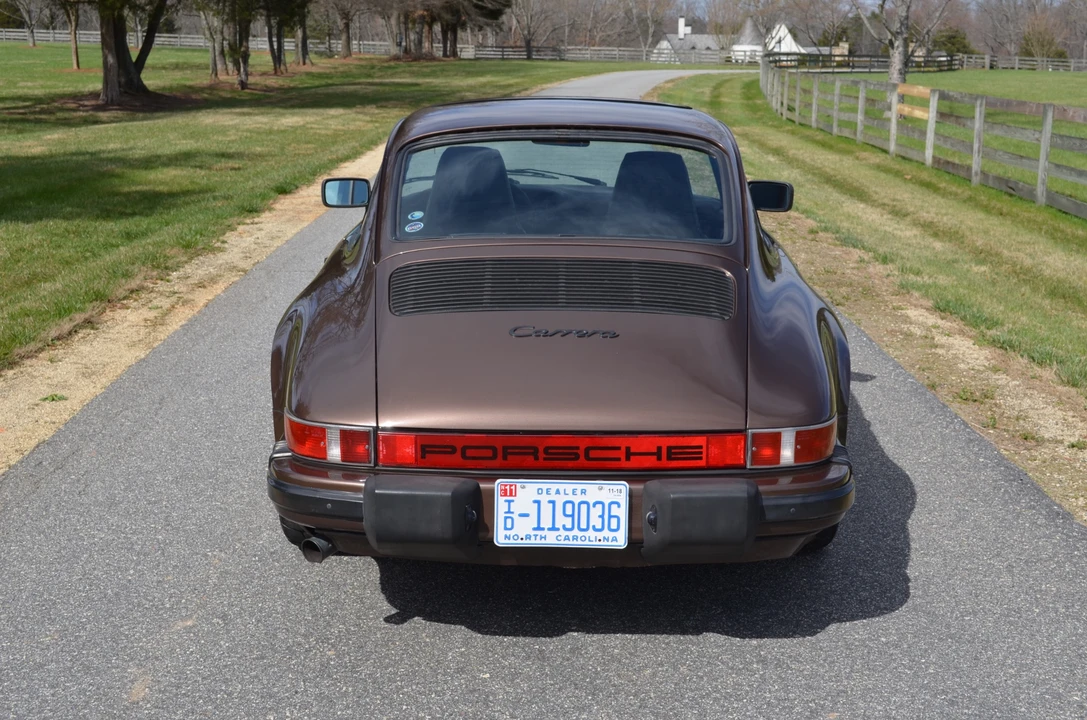 1985 Porsche 911 Carrera 3.2 - Image 8 of 31