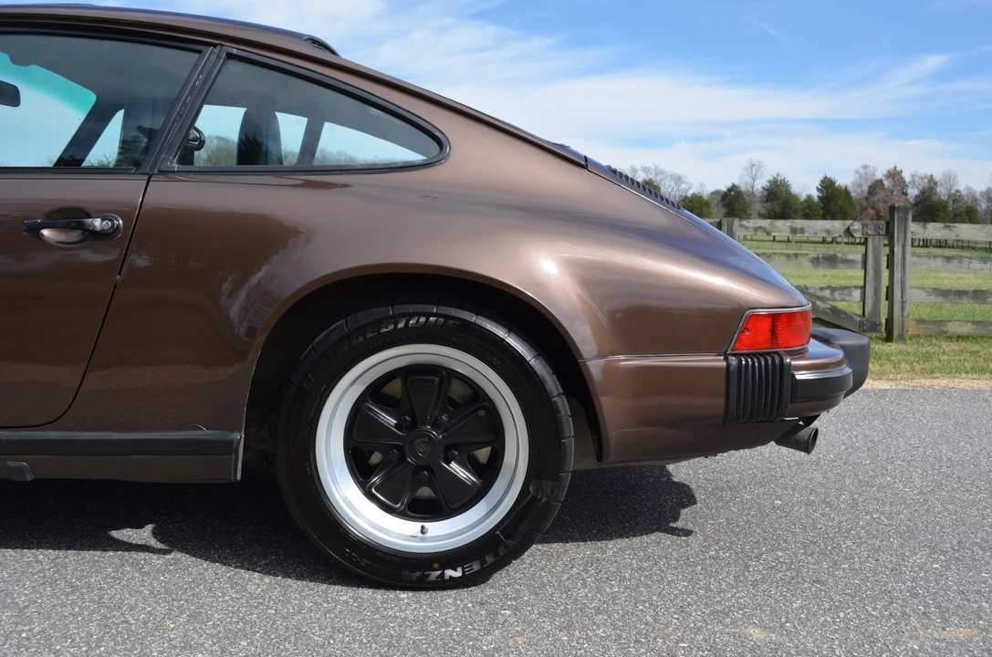 1985 Porsche 911 Carrera 3.2 - Image 23 of 31