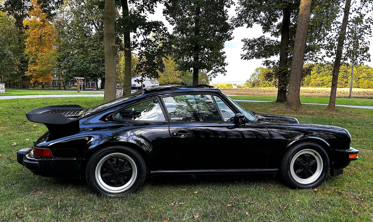 1985 Porsche 911 Carrera 3.2 - Image 13 of 31