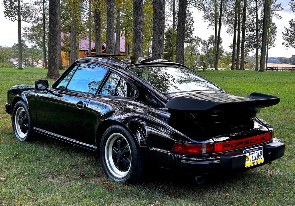 1985 Porsche 911 Carrera 3.2 - Image 8 of 31