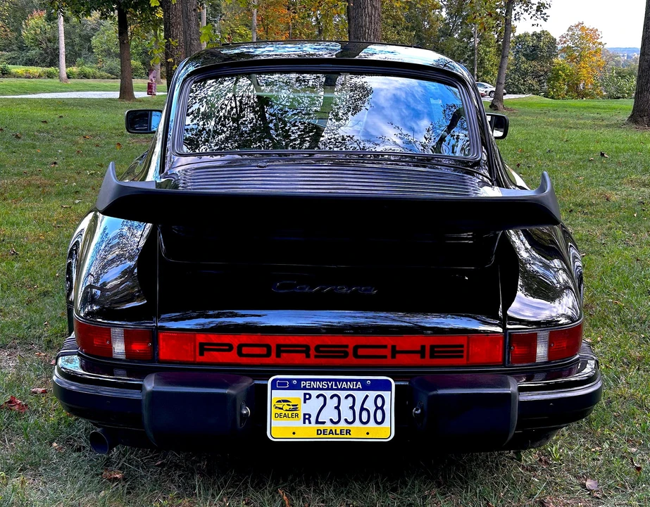 1985 Porsche 911 Carrera 3.2 - Image 10 of 31