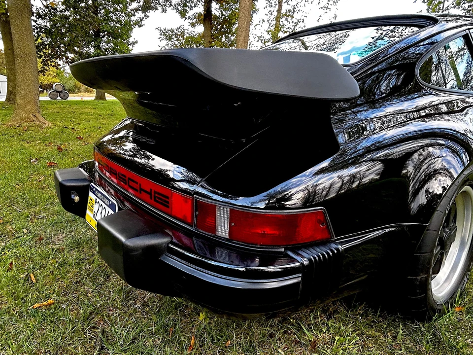 1985 Porsche 911 Carrera 3.2 - Image 27 of 31