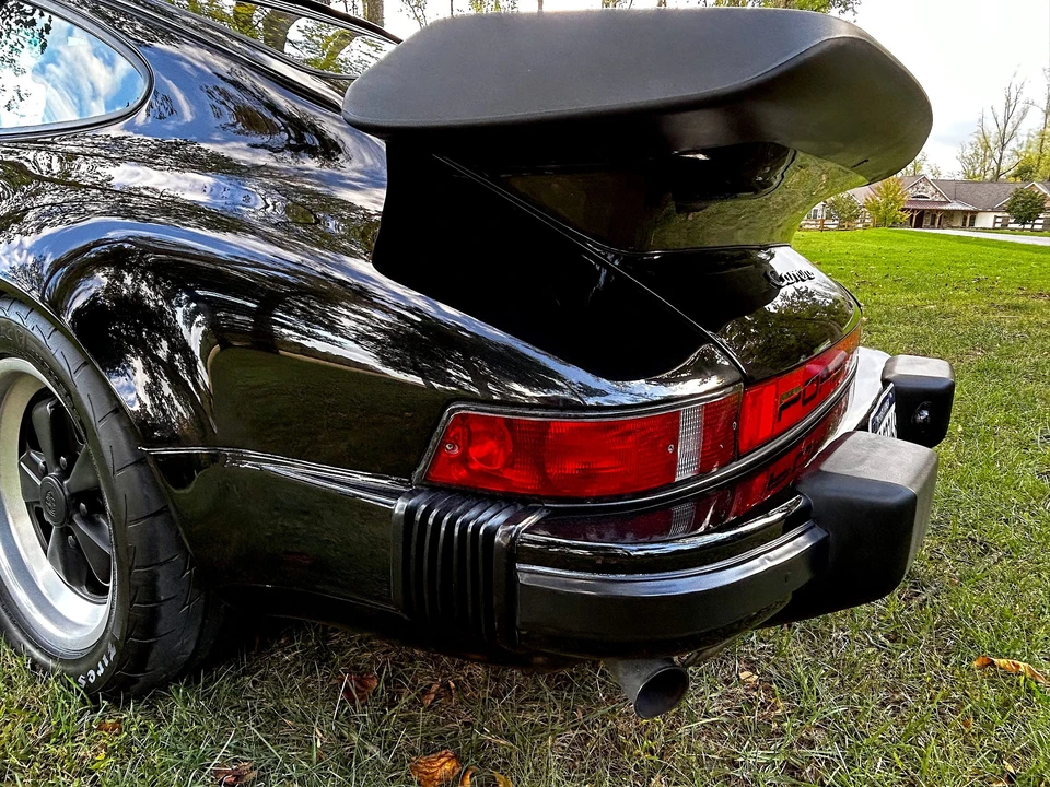 1985 Porsche 911 Carrera 3.2 - Image 25 of 31