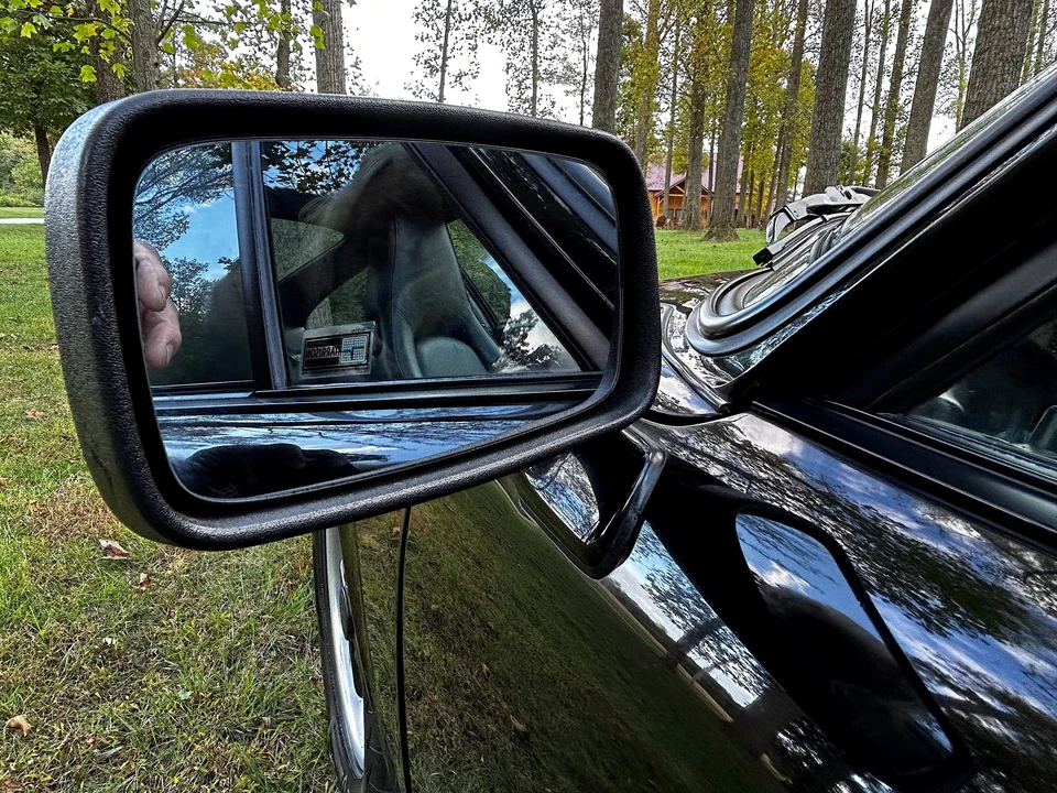 1985 Porsche 911 Carrera 3.2 - Image 24 of 31