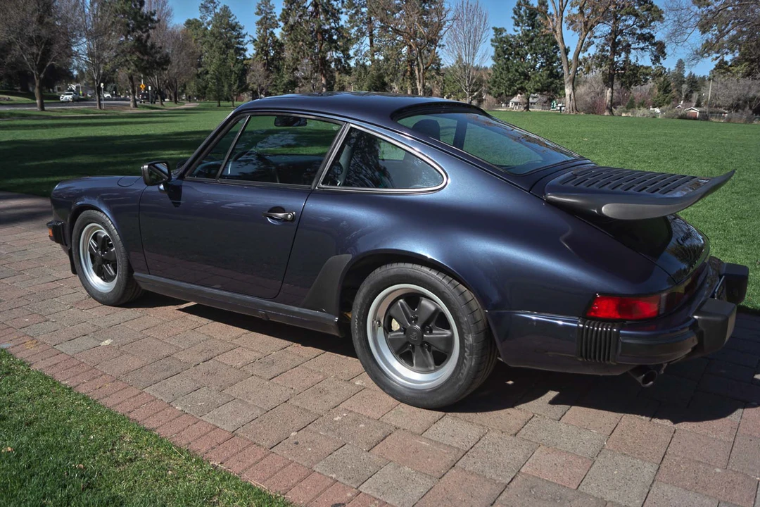 1985 Porsche 911 Carrera 3.2 - Image 5 of 31