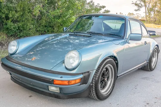 1985 Porsche 911 Carrera 3.2 - Image 2 of 31