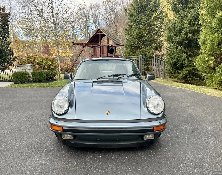 1985 Porsche 911 Carrera 3.2 - Image 2 of 31