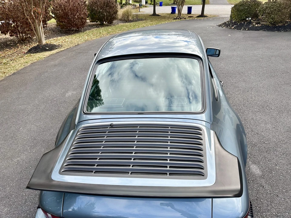 1985 Porsche 911 Carrera 3.2 - Image 16 of 31