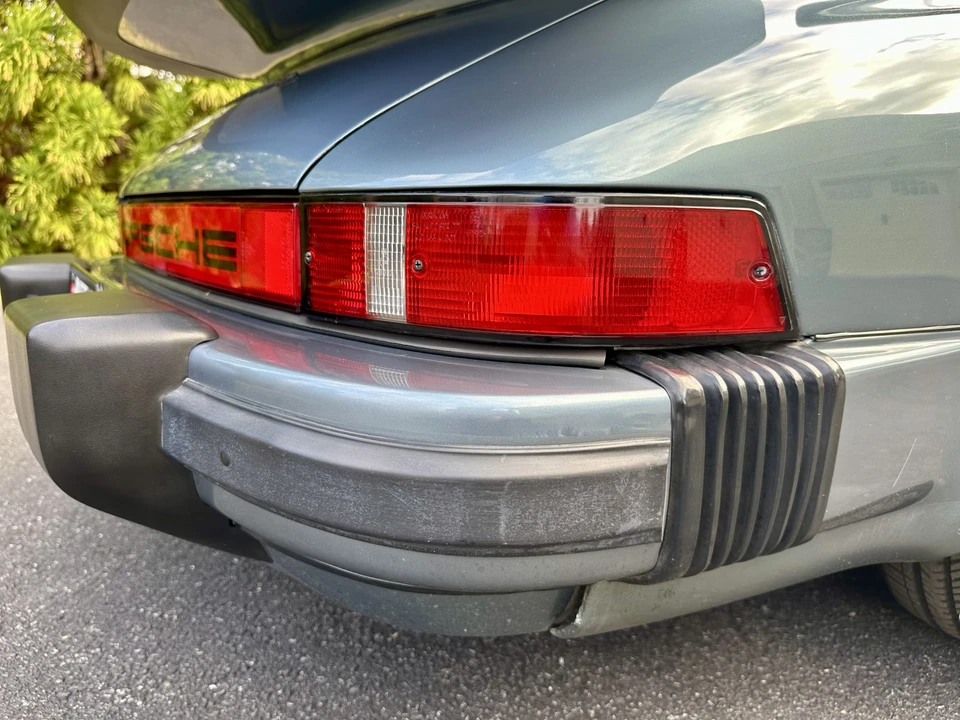 1985 Porsche 911 Carrera 3.2 - Image 15 of 31