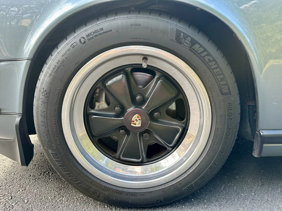 1985 Porsche 911 Carrera 3.2 - Image 24 of 31